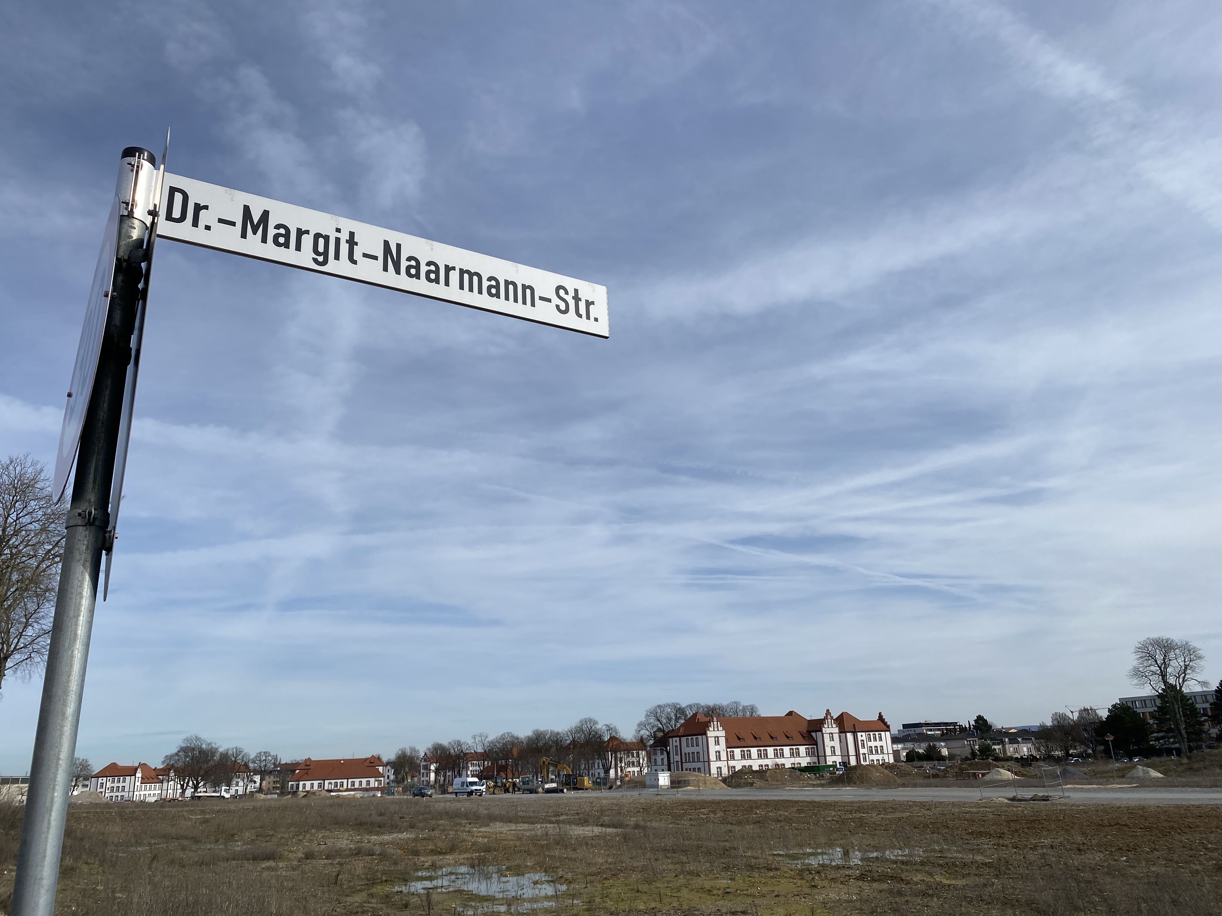 Dr.-Margit-Naarmann-Straße - März 2023